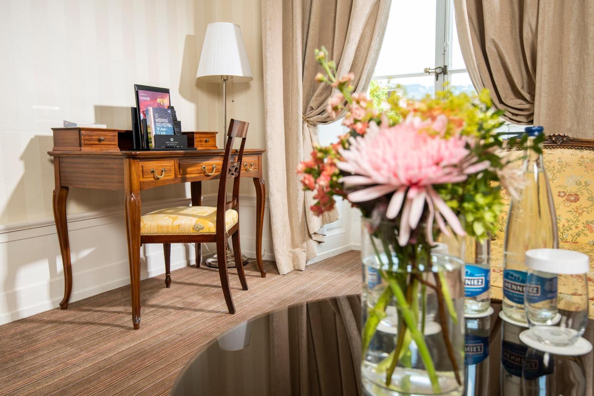Hotel Des Trois Couronnes & Spa - The Leading Hotels Of The World Vevey Kültér fotó
